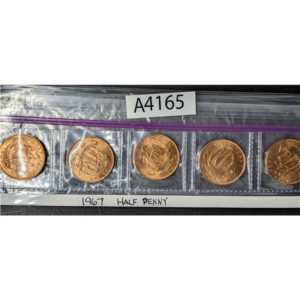 Five 1967 Half Pennies (A4165)