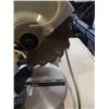 Image 3 : MAKITA 210MM MITER SAW WORKING
