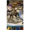 Image 1 : TRAY OF PAINT GUNS, SPRAYERS