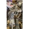 Image 2 : TRAY OF PAINT GUNS, SPRAYERS