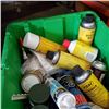 Image 2 : TOTE OF CAULKING AND SHOP SUPPLIES