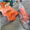 Image 1 : 500 EXC FENDERS AND GAS TANK