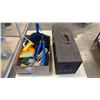 Image 1 : TOOLBOX WITH CONTENTS AND BOX WITH BRUSHES, SCRAPER, DUST PAN, SQUEEGIE