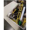 Image 2 : TRAY OF TOOLS