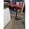 Image 2 : 2 HITCH MOUNTED BIKE RACKS