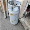 Image 1 : FORKLIFT PROPANE TANK