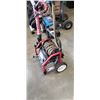 Image 2 : HOMELITE 1700PSI ELECTRIC PRESSURE WASHER