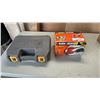 Image 1 : RYOBI CORDLESS DRILL AND BLACK AND DECKER 5 INCH RANDOM ORBIT SANDER