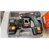 Image 2 : RYOBI CORDLESS DRILL AND BLACK AND DECKER 5 INCH RANDOM ORBIT SANDER