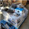 Image 3 : PALLET OF DEFECTIVE STORE RETURN MERCHANDISE