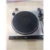 Image 2 : CEC CHUO DENKI ST510 BELT DRIVE SEMI AUTOMATIC TURNTABLE WORKING