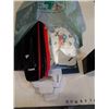 Image 2 : BAG OF WINE BOTTLE GIFT BOXES
