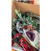 Image 4 : BOX OF ARTIFICIAL FLORALS