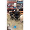 Image 1 : UMBRA FLOOR LAMP