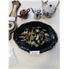Image 10 : METAL TRAY OF TEAPOTS, STAINLESS CREAMER, THERMOMETER BAROMETER AND 2 PLANTERS