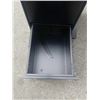 Image 8 : BLACK 2 DRAWER FILING CABINET WITH GAS LIFT OFFICE CHAIR