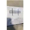 Image 8 : 2 INSIGNIA TV WALL MOUNTS FULL MOTION 13"32" AND FIXED 47"-90"