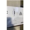 Image 9 : 2 INSIGNIA TV WALL MOUNTS FULL MOTION 13"32" AND FIXED 47"-90"