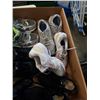 Image 3 : 2 TRAYS OF ACTION FIGURES, SPIDERMAN, BATMAN, SIZE 6.5 TO 8 1/2 LADIES SHOES, TOY STORY CUPS AND PLA