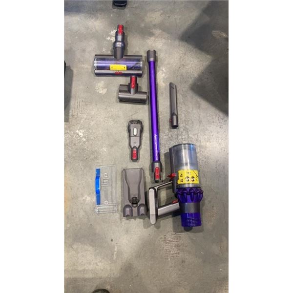 DYSON CYCLONE V10 ANIMAL - TESTED WORKING WITH CHARGER AND ACCESSORIES, RETAIL $699