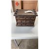 Image 1 : VINTAGE JEWLERY BOX WITH CONTENTS