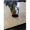 Image 2 : VINTAGE JADE TREE AND VINTAGE ORIENTAL HAND PAINTED EGG