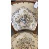 Image 2 : VINTAGE CROSS STICH CHAIR