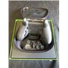 Image 8 : XBOX ONE ELITE SERIES 2 WIRELESS CONTROLLER - TESTED WORKING, RETAIL $229