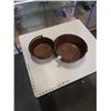 Image 1 : 2 COPPER POTS WITH HANDLES