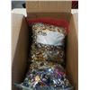 Image 2 : 5 BAGS OF JEWELRY