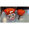 Image 1 : CASRON JAPAN ENAMELED CAST IRON POT WITH LID, PINK PYREX BOW AND LIDDED ENAMELED CAST IRON DUTCH OVE