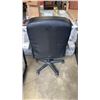 Image 8 : BLACK ROLLING GAS LIFT OFFICE CHAIR AND BLACK RECEPTION CHAIR