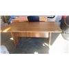 Image 1 : CONFERENCE TABLE