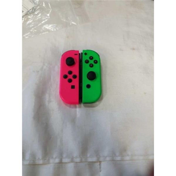 2 NINTENDO SWITCH JOYCONS TESTED AND WORKING, RETAIL $99