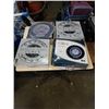Image 1 : 4 NEW TIRE AND BEARING CLOCKS