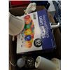 Image 3 : 2 BOXES OF LAMPS AND LIGHTBULBS
