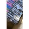 Image 3 : CASE OF 288 NEW PAPER YOYOS