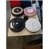 Image 1 : 4 IROBOT ROOMBA ROBOT VACUUMS AS FOUND