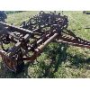 Image 2 : WHITE 285 CULTIVATOR - 17 FT FOLDING