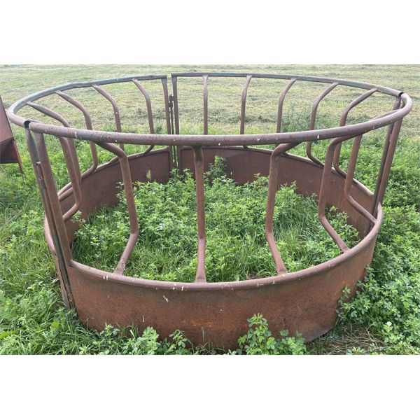 ROUND BALE FEEDER