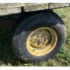Image 3 : FARM WAGON - 20 FOOT - IMP TIRES