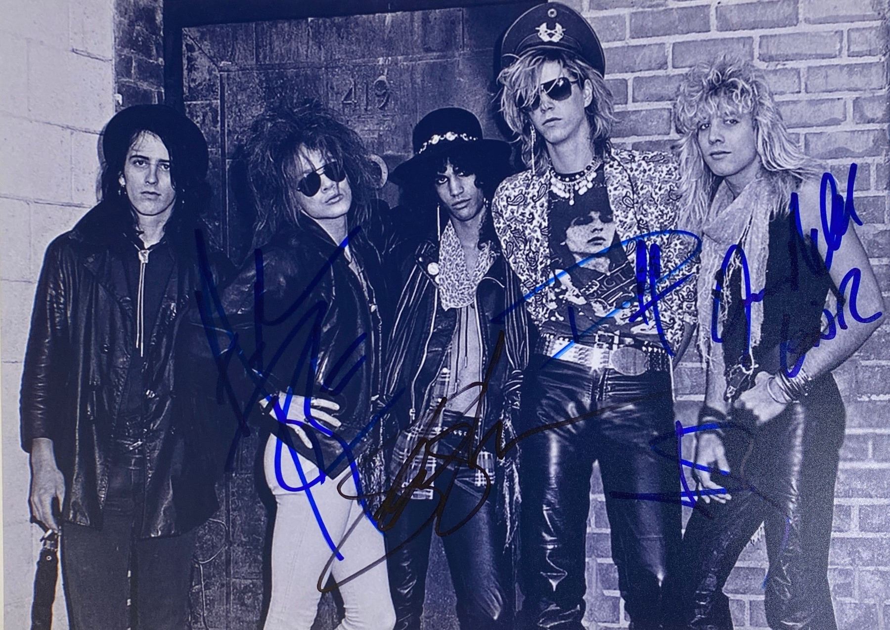 Autograph Signed Guns N Roses Photo