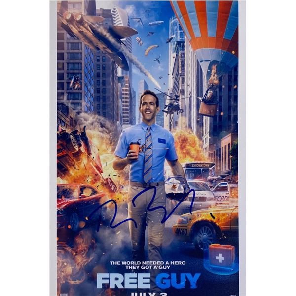 Autograph Signed Free Guy Photo