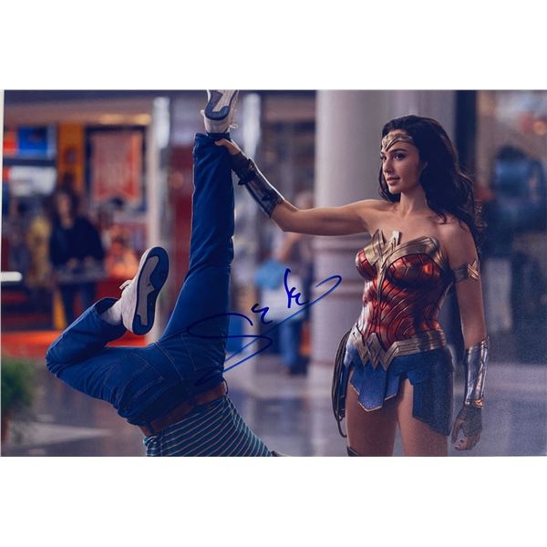 Autograph Signed Gal Gadot Photo