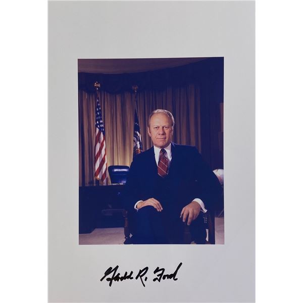 Autograph Signed president Gerald Ford Photo