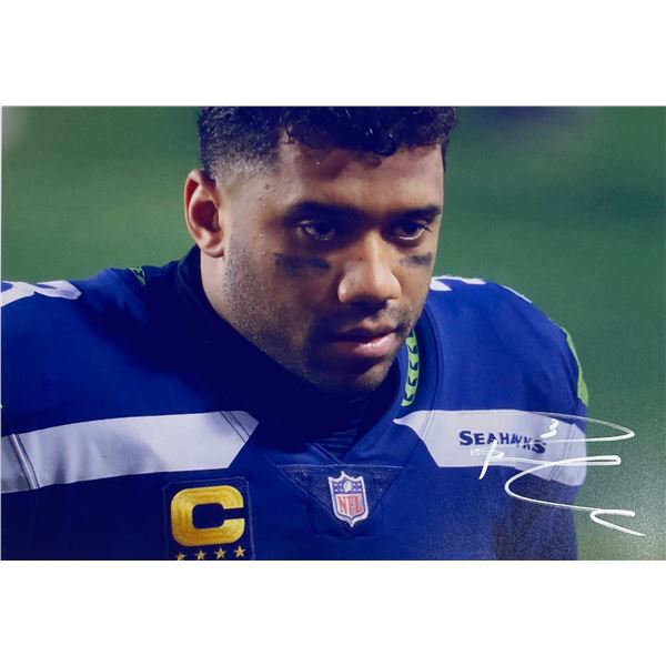 Autograph Signed Russell Wilson Photo