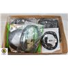 Image 1 : MIXED LOT OF HDMI CORDS AND MORE