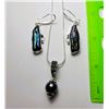 Image 1 : 8)  NATURAL BLACK BIWA PEARL DROP EARRINGS