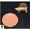 Image 1 : XLARGE 1990 PHILADELPHIA MINT PENNY PIG LUCK PENNY
