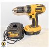 Image 1 : DEWALT 18V CORDLESS DRILL & CHARGER